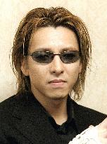 Musician Yoshiki loses 4 mil. yen in car theft